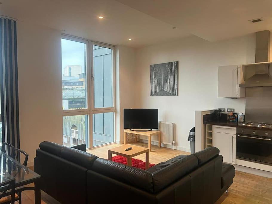 Modern 2Bd2Bath Apart Citycentre Глазго Экстерьер фото